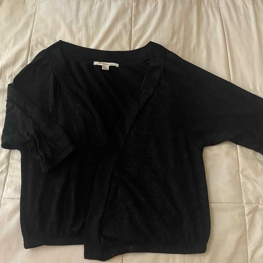 Black stretchy sweater for night